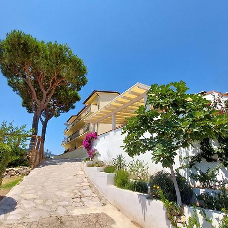 Residenza Mini Hotel - Rta E Appartamenti Vacanza Lacona Exterior photo